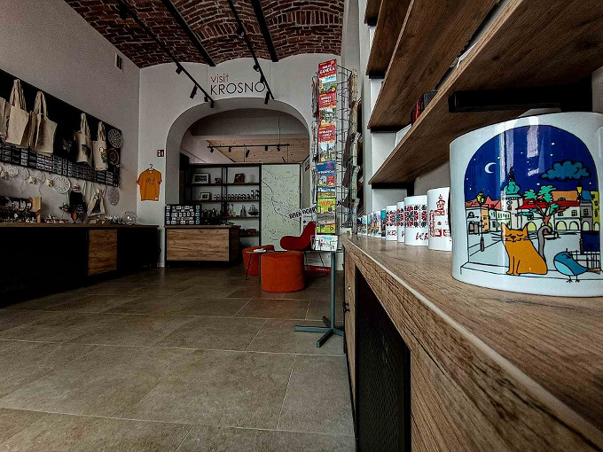 Wnętrze PIKT.jpg [260.42 KB]