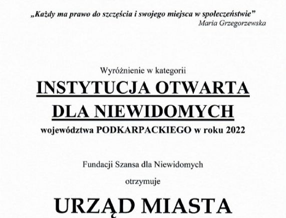 Certyfikat Urząd Miasta Krosna Instytucją Otwartą dla Niewidomych