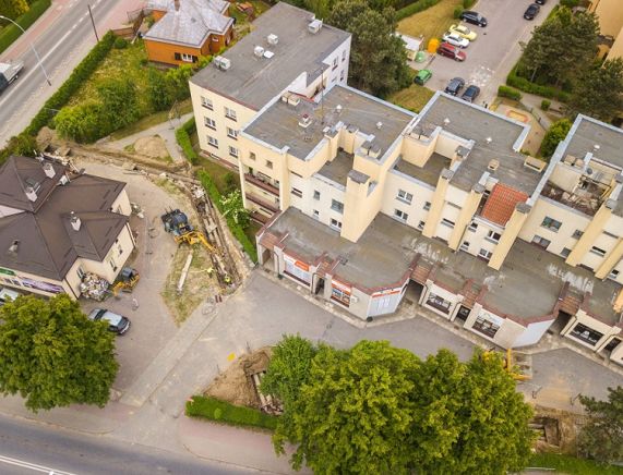 2. Bloki mieszkalne w Krośnie - widok z drona (2).jpg
