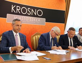 Konferencja prasowa - podpisanie umowy na dofinansowanie zakupu autobusów elektrycznych