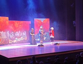 Widowisko ekologiczne Wywrócona Bajka o Kapturku