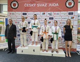 Krośnieńskie judoczki na zawodach w Brnie