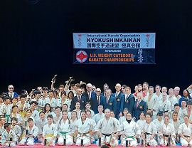 Aleks Łączak na zawodach w USA