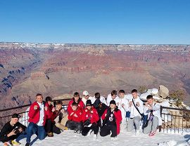 Aleks Łączak na zawodach w USA