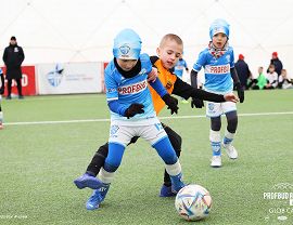 Rozgrywki turnieju PROFBUD Arena Cup o Puchar Glob Cars