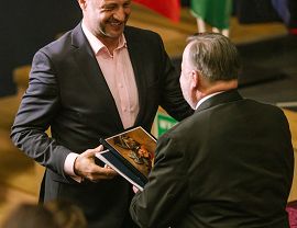 Zbigniew Ungeheuer - krośnianin rozpoczął urzędowanie jako Honorowy Konsul Węgier