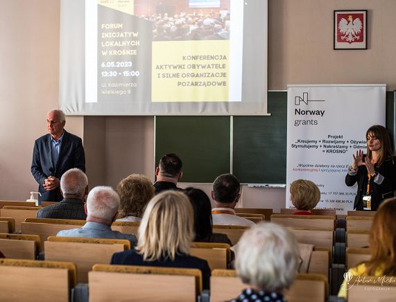 Uczetnicy konferencja Aktywni obywatele i silne organizacje pozarządowe 2