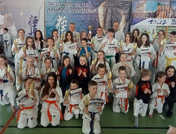 Zawodnicy Klubu Kyokushin Karate na Ogólnopolskim Turnieju