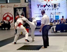 Krośnieńscy zawodnicy na zawodach w Myślenicach