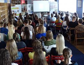 Ginczanka i Kruszewska wg Izoldy Kiec