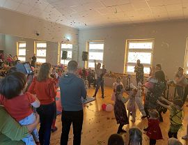 odliczanie i wystrzał konfetti