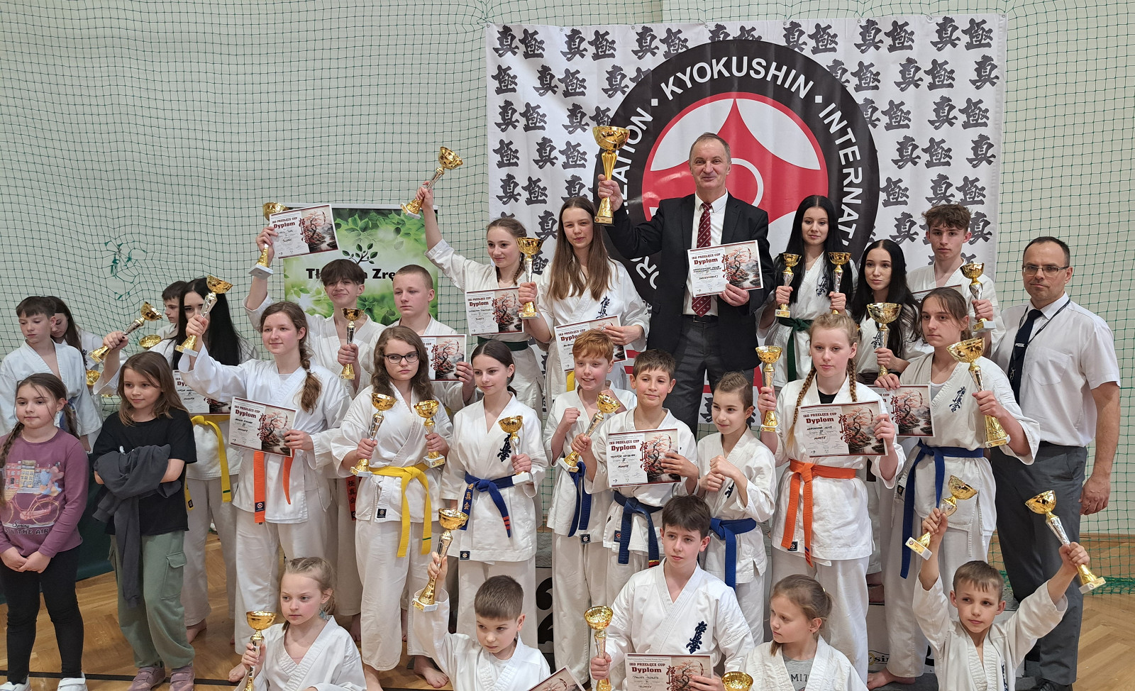Krośnieński Klub Kyokushin Karate  - Dukla.jpg [2.31 MB]