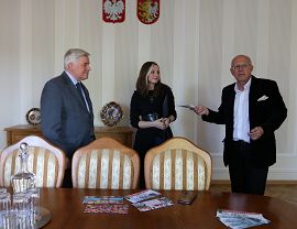 Prezydent Piotr Przytocki, Julia Durał i dyr. Zbigniew Gleń