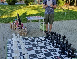 trzeci wakacyjny turniej szachowy rozgrzewka 06.jpg