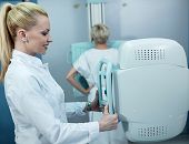 Bezpłatna cyfrowa mammografia LUX MED w listopadzie