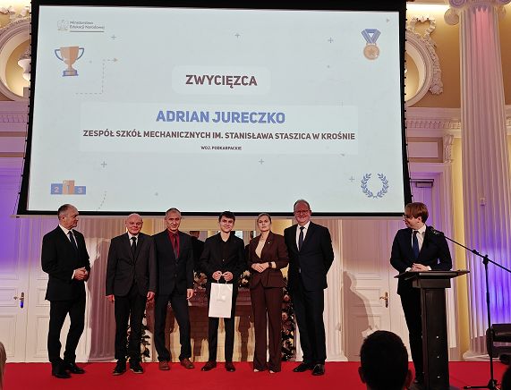 uczeń mechanika wśród najlepszych młodych fachowców w Polsce