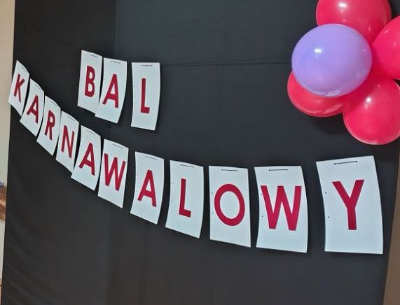 bal zimowy miniatura.jpg