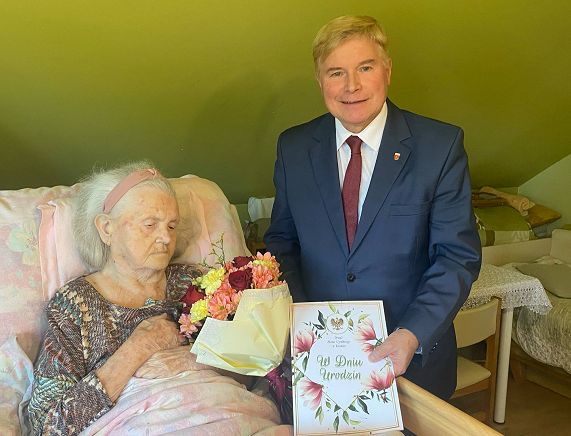 Setne urodziny Marii Mazurek – wyjątkowa mieszkanka Krosna z niezwykłą historią
