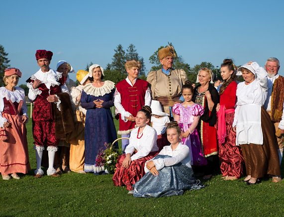 Konkurs stylizacja archiwum 1