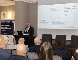 Konferencja dotycząca rynku nieruchomości - prezentacja zachęt inwestycyjnych w Krośnie