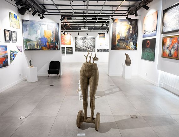 Biennale.jpg