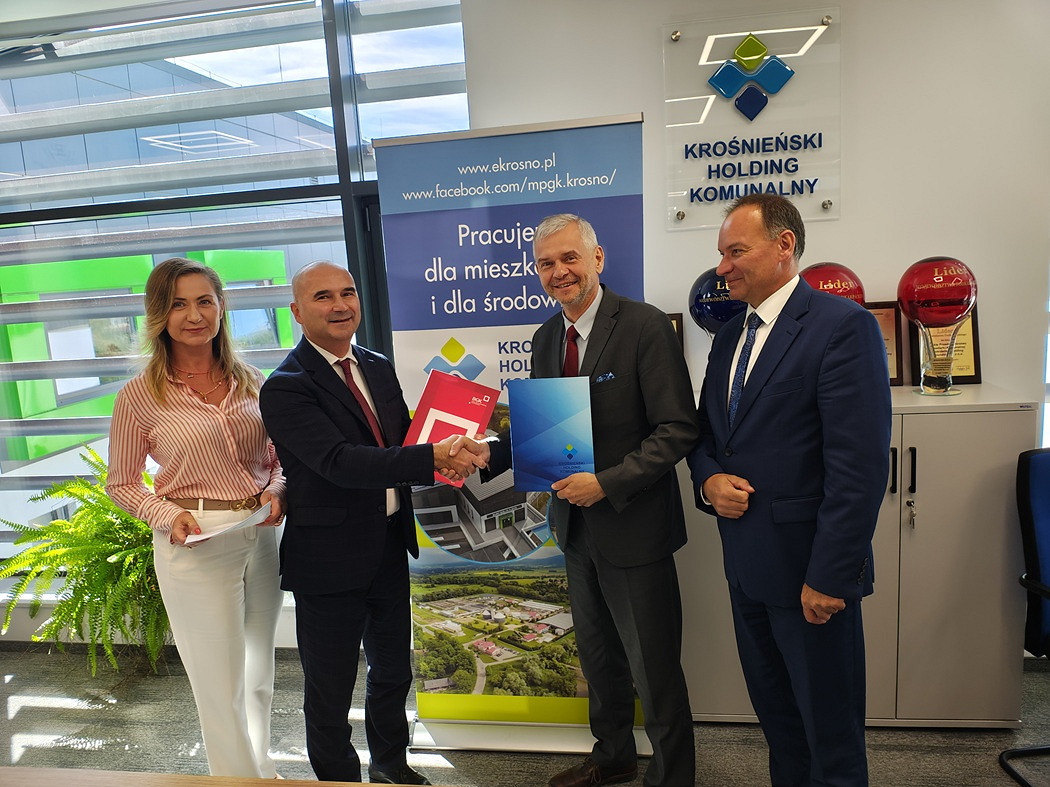 IMG_20250922_115423439_HDR.jpg [334.24 KB]