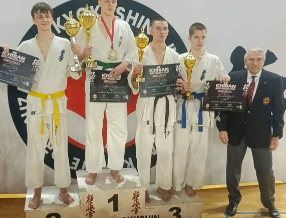 Karate zawodnicy