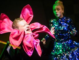 Alicja po drugiej stronie lustra, Teatr PAPAHEMA, fot. Katarzyna Chmura (3)