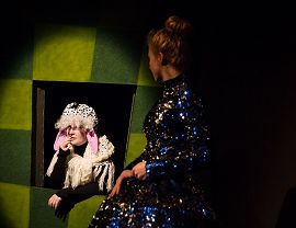 Alicja po drugiej stronie lustra, Teatr PAPAHEMA, fot. Katarzyna Chmura (8).jpg