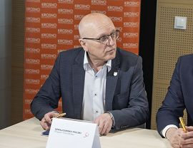 Projekt UM Krosno_9.jpg