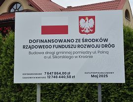 Tablica od strony ul. Sikorskiego_1.jpg