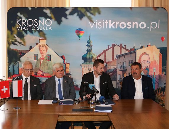 Krosno stawia na zeroemisyjny transport. MKS zyska 8 nowych autobusów